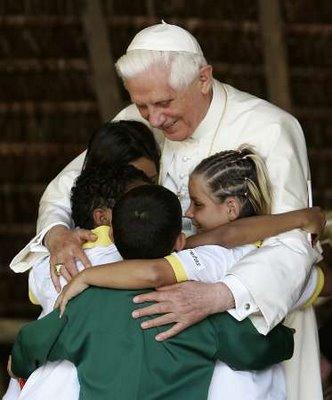 pope-with-children