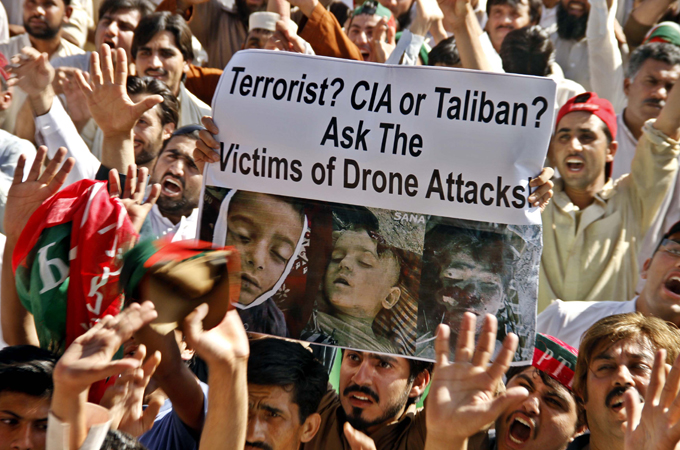 Supporters of Pakistan Tehrik-e-Insaf condemn US drone attacks